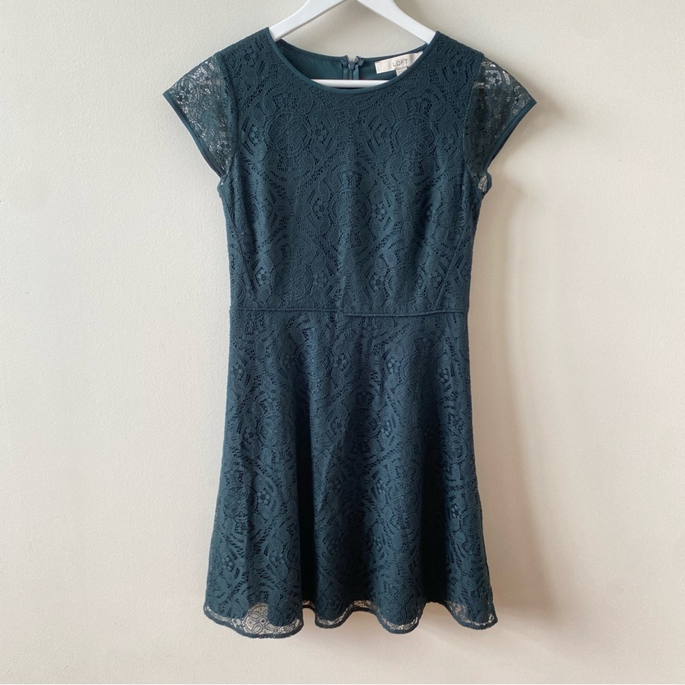 LOFT Lace Cap Sleeve Dress in Dark Green Size 2